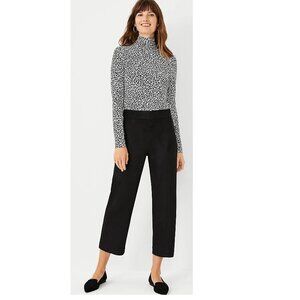 ANN TAYLOR SUEDE PANTS The Faux Suede Straight Crop Pant size 8 NEW!